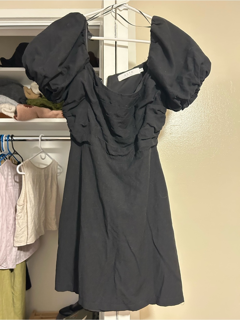 Astr Black Puff-Sleeve Mini Dress